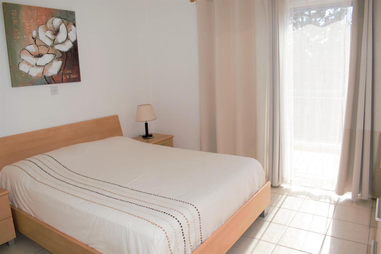 Townhouse In Paradise Gardens بافوس المظهر الخارجي الصورة