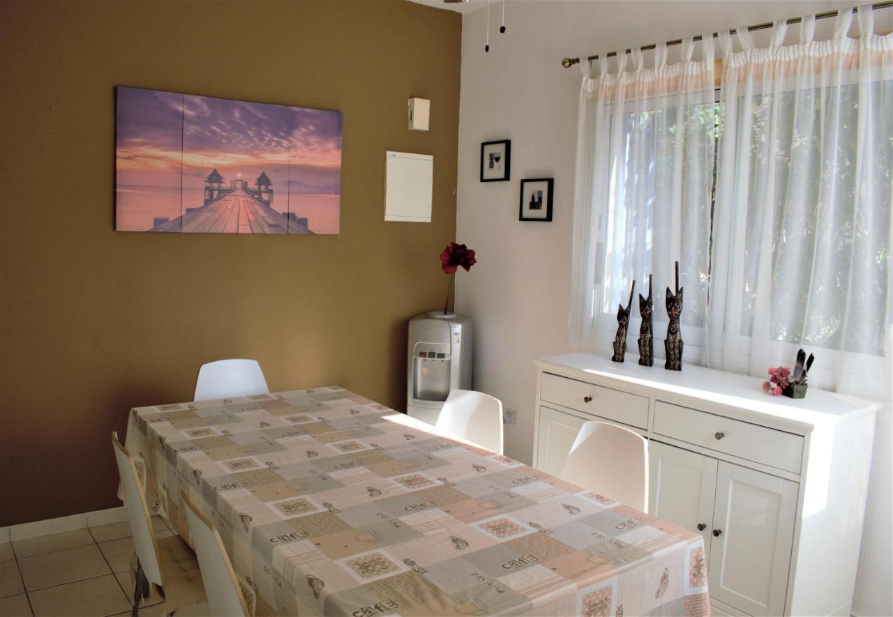 Townhouse In Paradise Gardens بافوس المظهر الخارجي الصورة