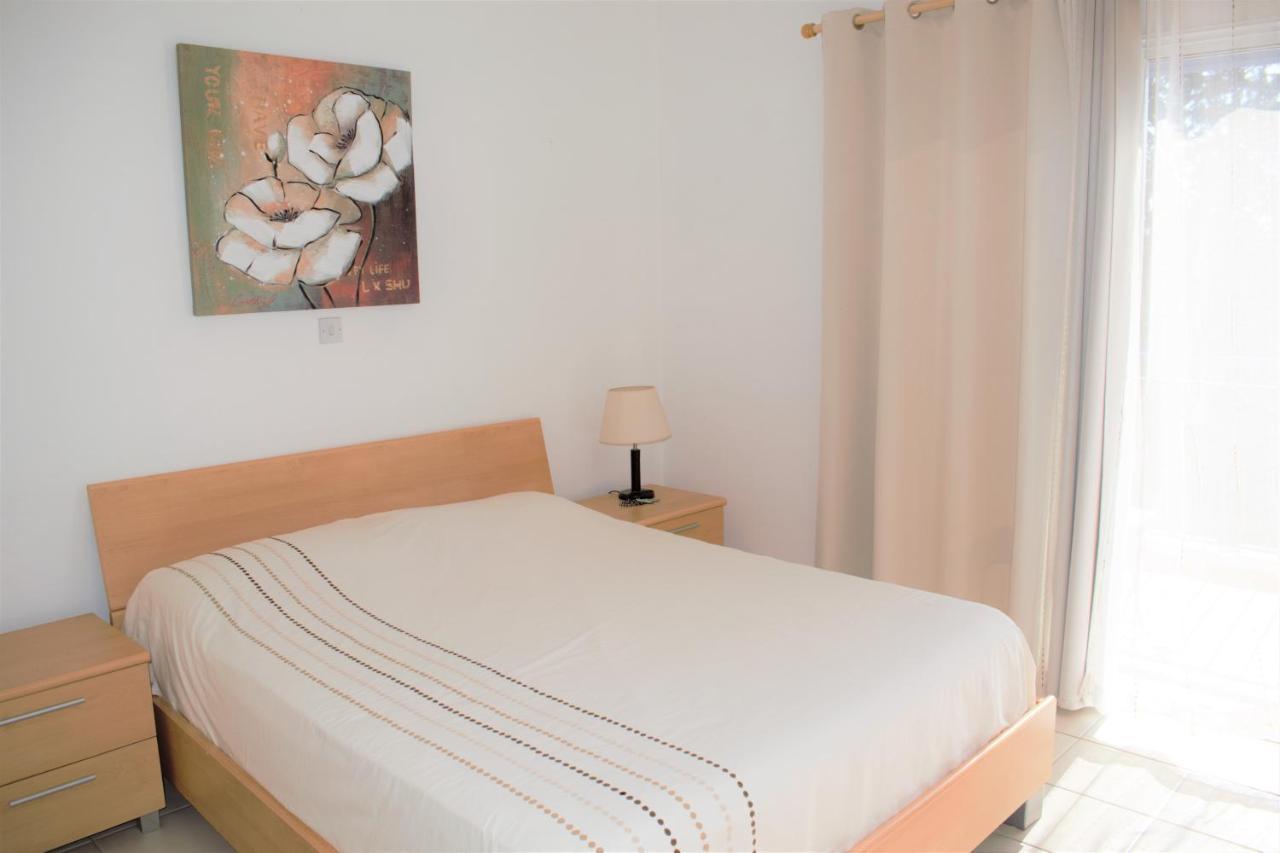 Townhouse In Paradise Gardens بافوس المظهر الخارجي الصورة